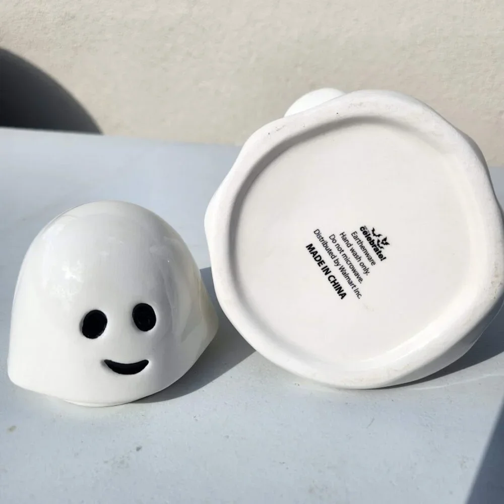 NEW Ceramic Ghost Cookie Jar Treat Food Storage Candy Kitchen Decor White Party